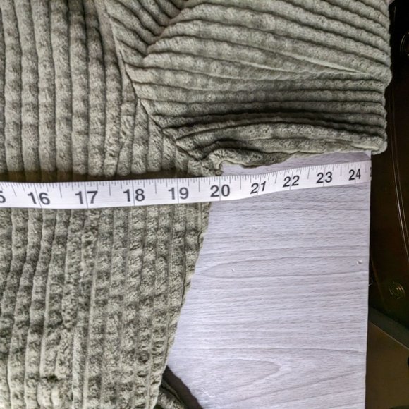 Woolrich Light Olive Zip Front Jacket Size Small - Picture 15 of 16